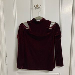Maroon Velvet No-Shoulder Shirt